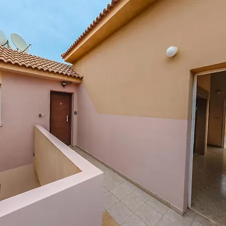 Appartamento Nissi Pool View Free Wifi *