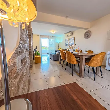 Nissi Pool View Free Wifi Апартаменты