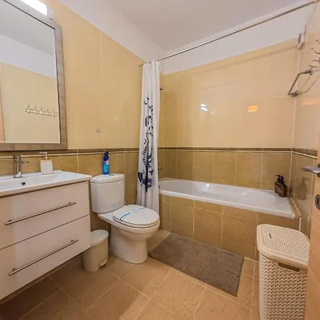 Nissi Pool View Free Wifi Айя-Напа